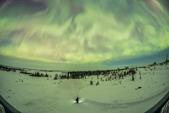 Mike Shooting the Aurora at CNSC, Photo credit: Alan Dyer.